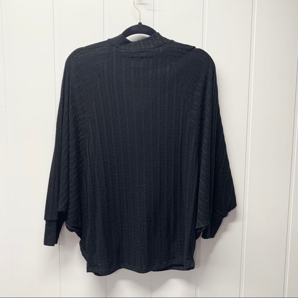 NWT Dolman Sleeve Black Blouse - Picture 12 of 15
